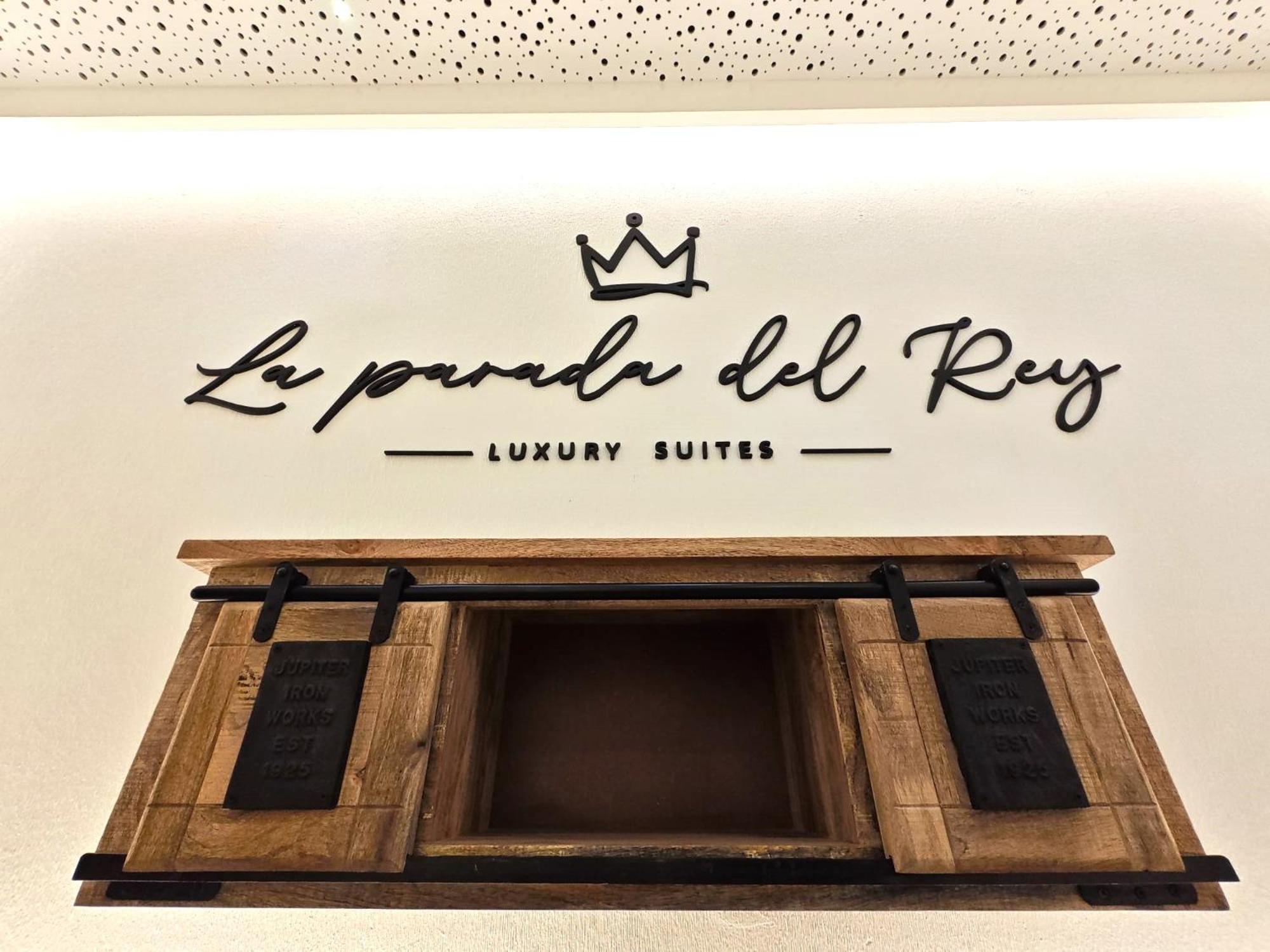 La Parada Del Rey - Luxury Suites Plasencia Exteriör bild