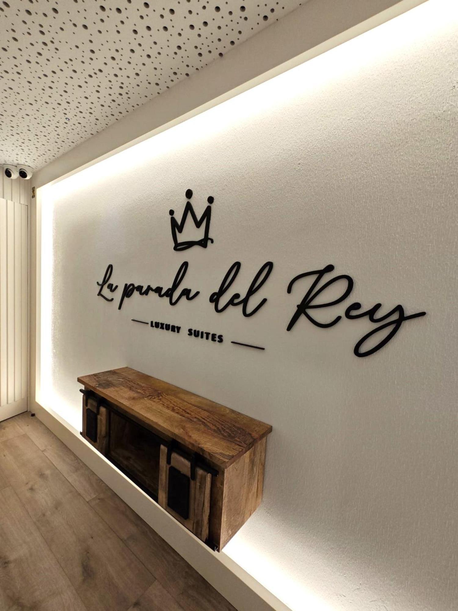 La Parada Del Rey - Luxury Suites Plasencia Exteriör bild