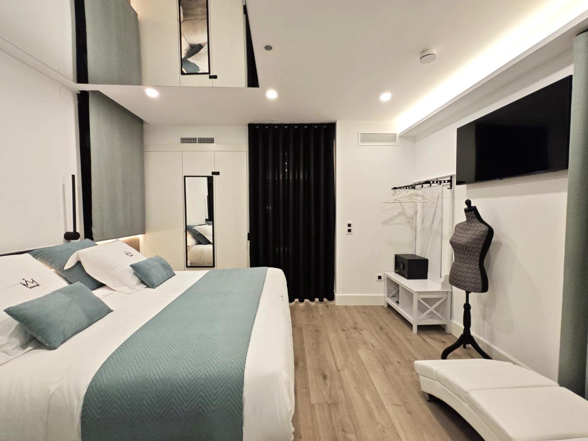 La Parada Del Rey - Luxury Suites Plasencia Exteriör bild