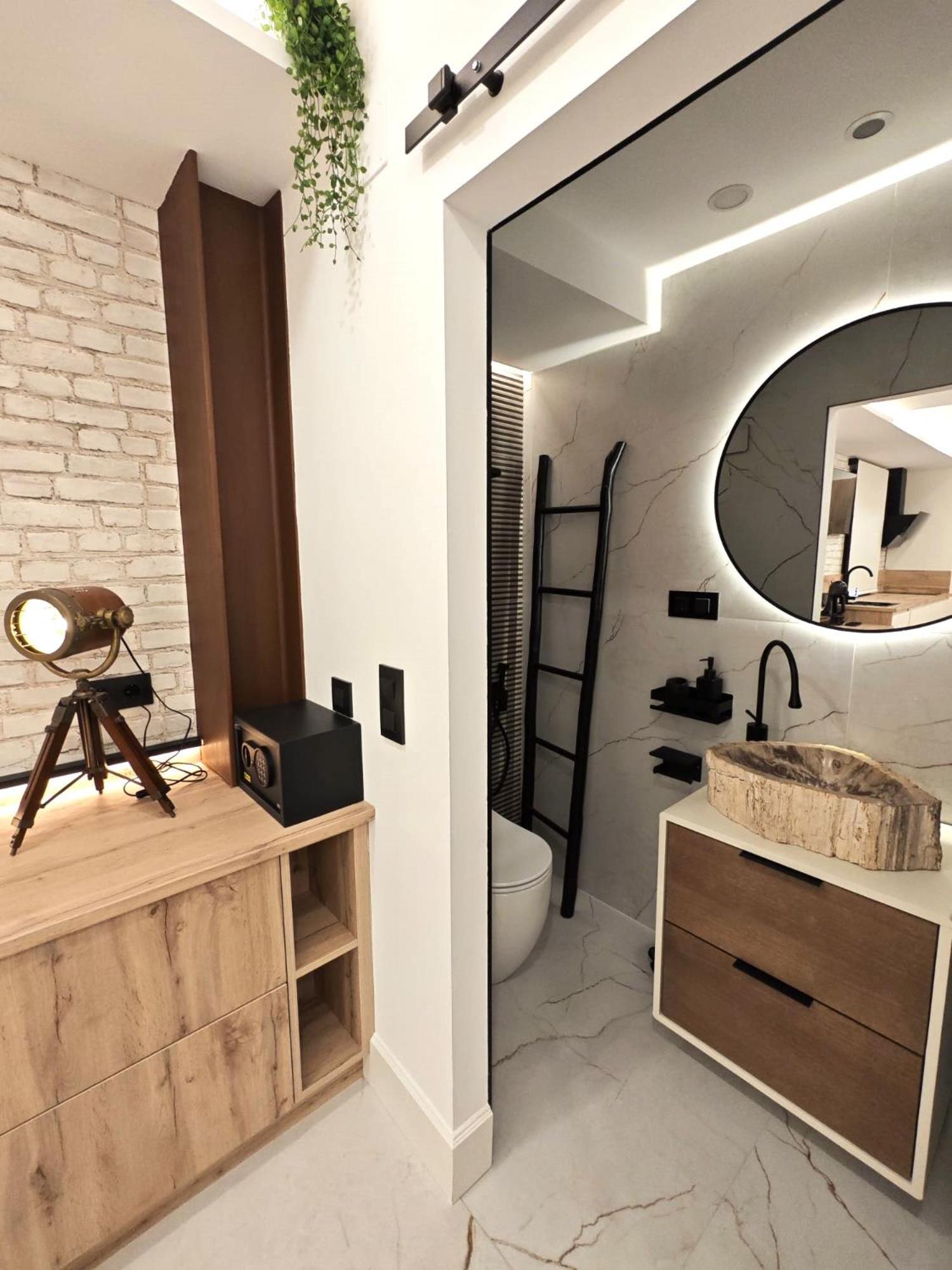 La Parada Del Rey - Luxury Suites Plasencia Exteriör bild