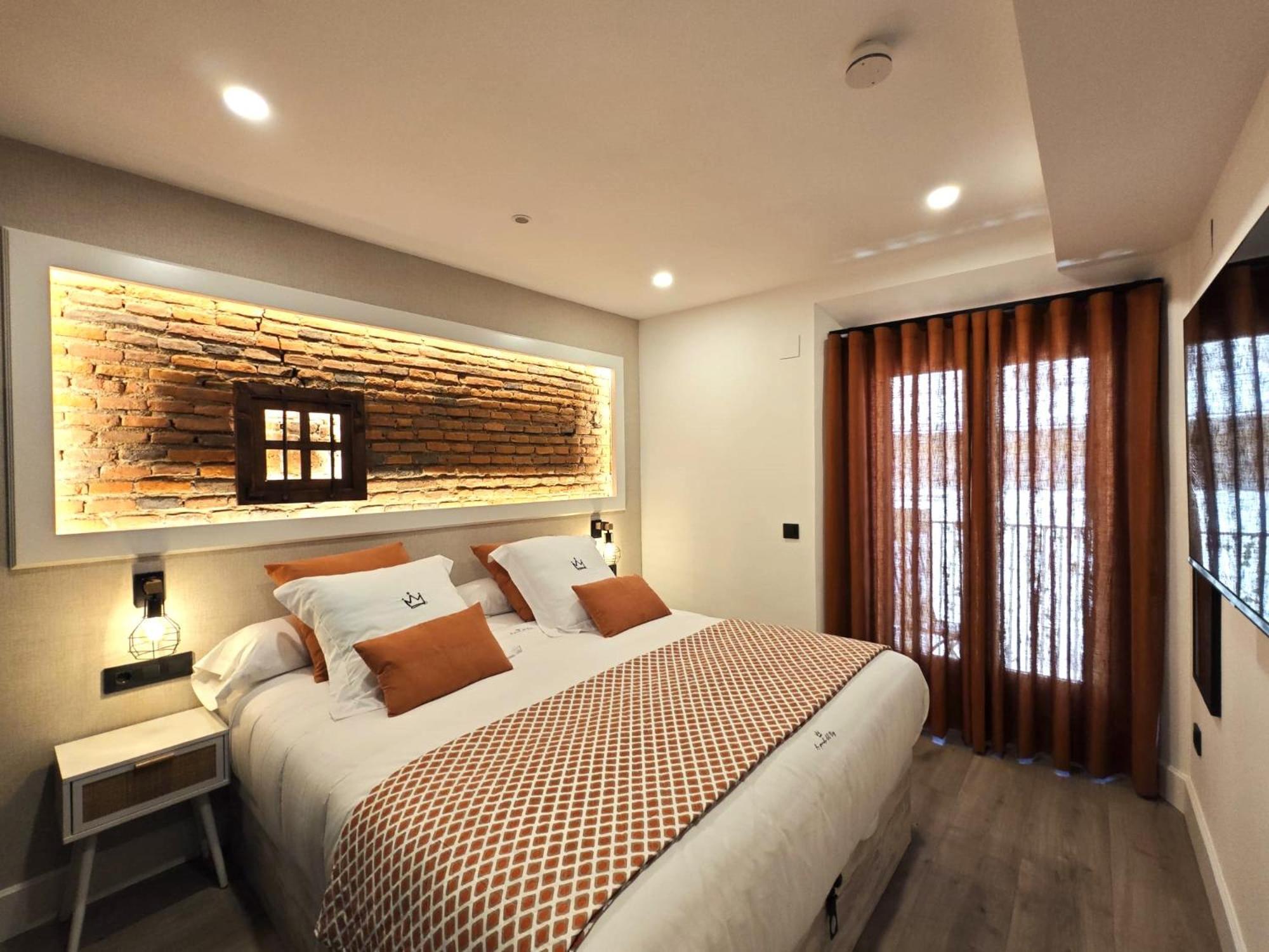 La Parada Del Rey - Luxury Suites Plasencia Exteriör bild