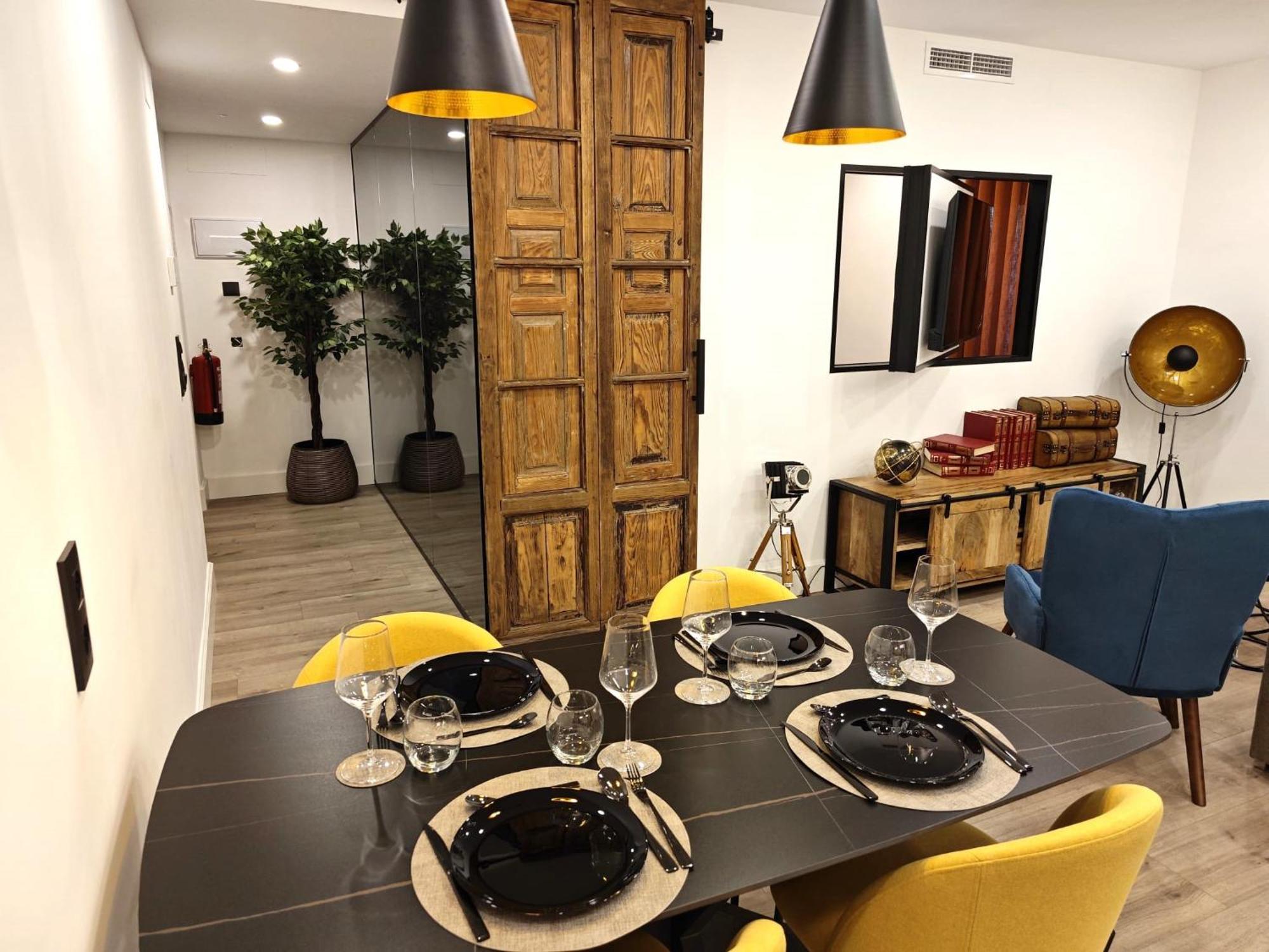 La Parada Del Rey - Luxury Suites Plasencia Exteriör bild